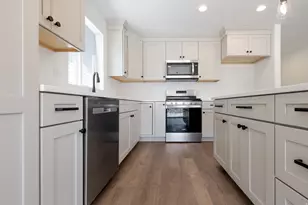 2953 N Purpletop Ln, Saratoga Springs, UT 84045 - Photo 14
