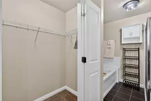 350 S 200 E, Salt Lake City, UT 84111 - Photo 30