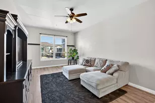 350 S 200 E, Salt Lake City, UT 84111 - Photo 18