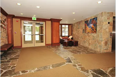 12080 E Big Cottonwood Canyon Rd #208, Solitude, UT 84121 - Photo 4