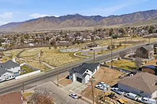 594 E Skyline, Tooele, UT 84074 - Photo 32