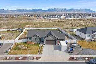 463 S Trejo Rdg Rd, Grantsville, UT 84029 - Photo 2