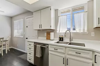 2522 N 2200 W, Farr West, UT 84404 - Photo 10