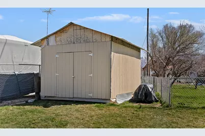 2522 N 2200 W, Farr West, UT 84404 - Photo 20