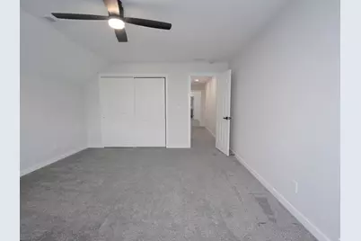 10828 S Lostwood Dr, Sandy, UT 84092 - Photo 32