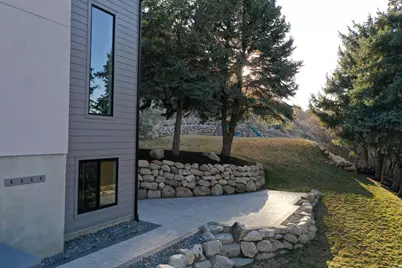 10828 S Lostwood Dr, Sandy, UT 84092 - Photo 46