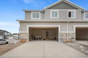 214 W 930 N, Santaquin, UT 84655 - Photo 2