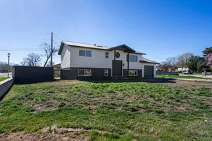 4817 S 3960 W, Taylorsville, UT 84129 - Photo 2