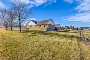 1060 W 2620 S, Mapleton, UT 84664 - Photo 4