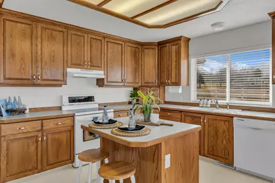 1060 W 2620 S, Mapleton, UT 84664 - Photo 16