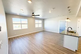 206 Chaparral Dr N, Hurricane, UT 84737 - Photo 4