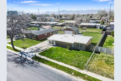 3260 S Maple Way W, West Valley, UT 84119 - Photo 2