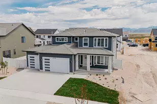 2910 N Kingbird Dr, Eagle Mountain, UT 84005 - Photo 2