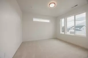 2910 N Kingbird Dr, Eagle Mountain, UT 84005 - Photo 16