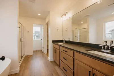 2910 N Kingbird Dr #626, Eagle Mountain, UT 84005 - Photo 12