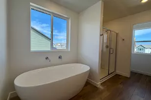 2910 N Kingbird Dr, Eagle Mountain, UT 84005 - Photo 10