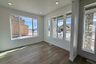 2910 N Kingbird Dr, Eagle Mountain, UT 84005 - Photo 2