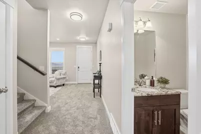 522 N 800 E, Hyde Park, UT 84318 - Photo 20
