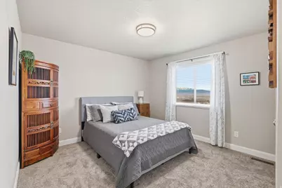 522 N 800 E, Hyde Park, UT 84318 - Photo 32
