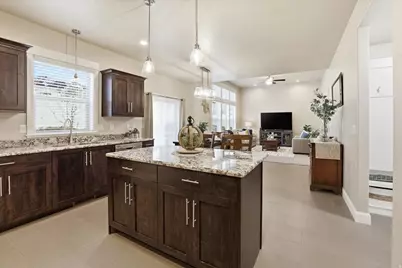 522 N 800 E, Hyde Park, UT 84318 - Photo 22