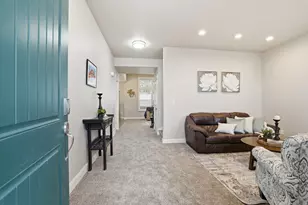 522 N 800 E, Hyde Park, UT 84318 - Photo 4