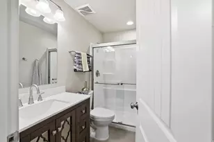 522 N 800 E, Hyde Park, UT 84318 - Photo 12