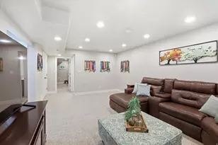 522 N 800 E, Hyde Park, UT 84318 - Photo 12