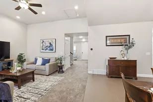 522 N 800 E, Hyde Park, UT 84318 - Photo 6