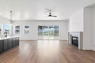 894 Crest Dale Ln S, Santaquin, UT 84655 - Photo 10