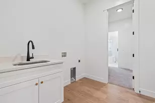 894 Crest Dale Ln S, Santaquin, UT 84655 - Photo 12