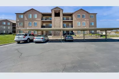 8215 N Clear Rock Rd #12, Eagle Mountain, UT 84005 - Photo 12