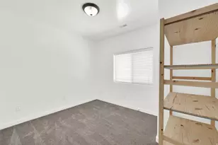 8215 N Clear Rock Rd, Eagle Mountain, UT 84005 - Photo 16