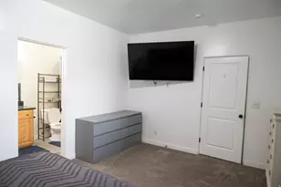 8215 N Clear Rock Rd, Eagle Mountain, UT 84005 - Photo 8