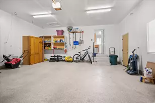 1543 N Cherry Blossom Dr W, Farmington, UT 84025 - Photo 38