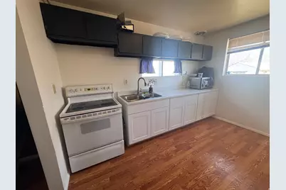 350 N 7th E, Tooele, UT 84074 - Photo 4