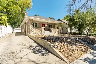 653 S 1300 E, Salt Lake City, UT 84102 - Photo 2