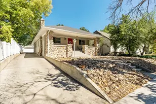 653 S 1300 E, Salt Lake City, UT 84102 - Photo 2