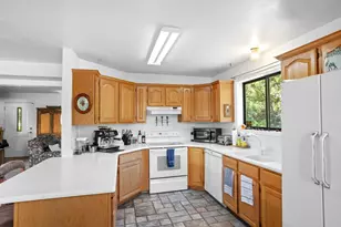 335 Jungfrau Hill Rd, Midway, UT 84049 - Photo 20