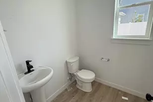 1675 S 3825 West St, Ogden, UT 84401 - Photo 4