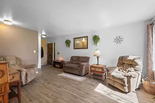 1120 E Canyon Rd, Ogden, UT 84404 - Photo 8