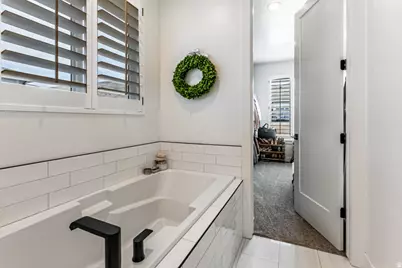 6355 S Wasatchback Dr, Mountain Green, UT 84050 - Photo 26