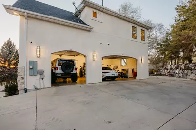 342 W Millcreek Rd, Pleasant Grove, UT 84062 - Photo 88