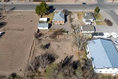 125 S Center St, Elsinore, UT 84724 - Photo 14