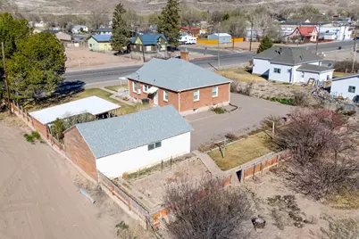 125 S Center St, Elsinore, UT 84724 - Photo 16