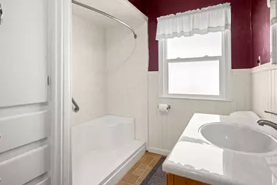 125 S Center St, Elsinore, UT 84724 - Photo 28