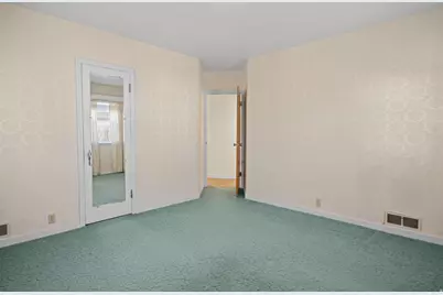 125 S Center St, Elsinore, UT 84724 - Photo 30