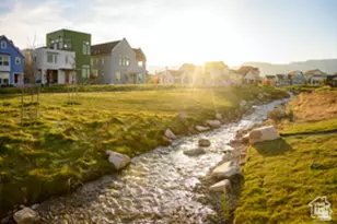 7169 W Lake Ave, South Jordan, UT 84009 - Photo 6