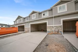 206 W 930 N, Santaquin, UT 84655 - Photo 2