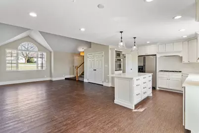 307 S 400 E, Hyde Park, UT 84318 - Photo 6