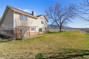 307 S 400 E, Hyde Park, UT 84318 - Photo 26